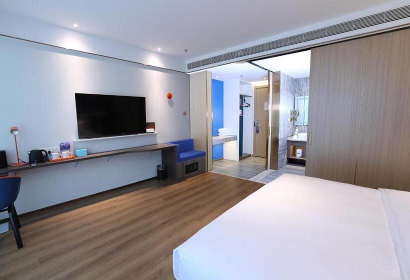 Стандартный Номер Кровать Кинг, Holiday Inn Express Hengshui Railway Station, An Ihg