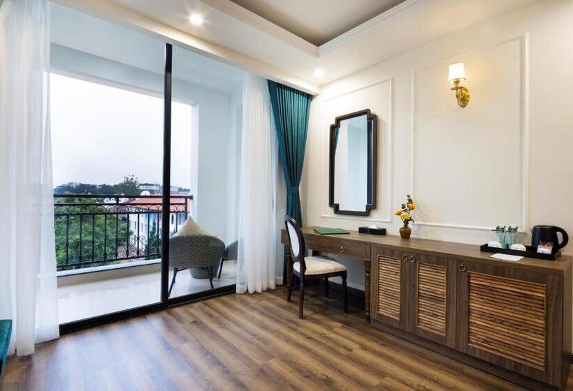 اتاق استاندارد با تخت بزرگ, Da Lat Prince