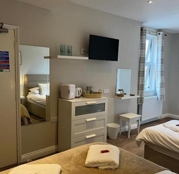 سوییت خانوادگی, Calm Sea Guesthouse