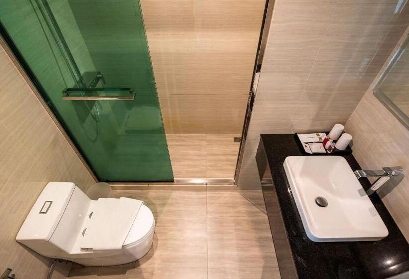 Семейный Номер Deluxe, The Tj Hotel Jomtien