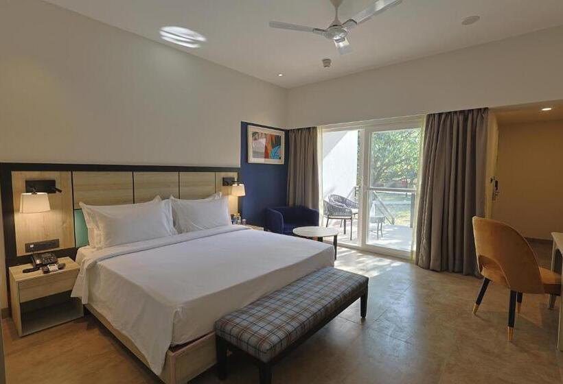 스탠다드 룸 킹사이즈 침대, Voco Jim Corbett, An Ihg