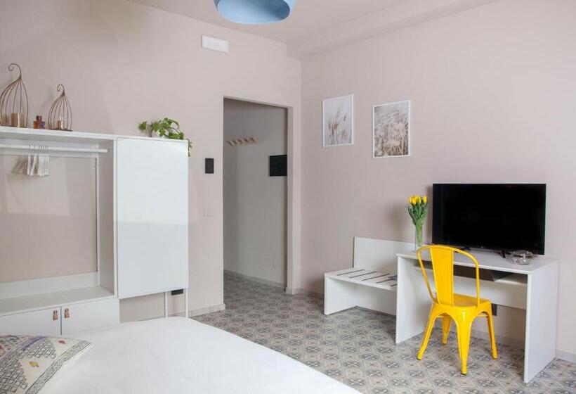 스탠다드 룸, Moncrivel Rooms & Relax