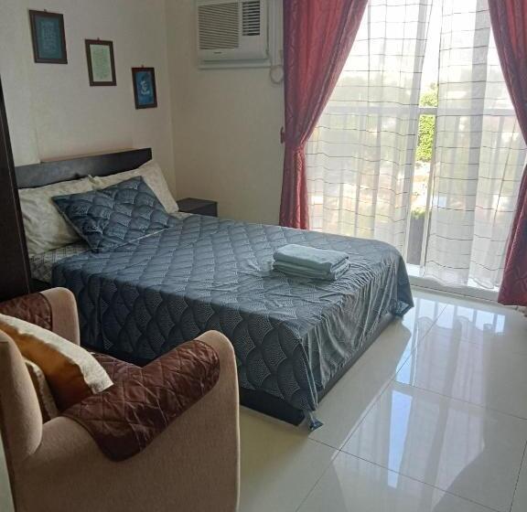 آپارتمان 1 خوابه با چشم‌انداز استخر, Jenny S Cozy Place With Wifi