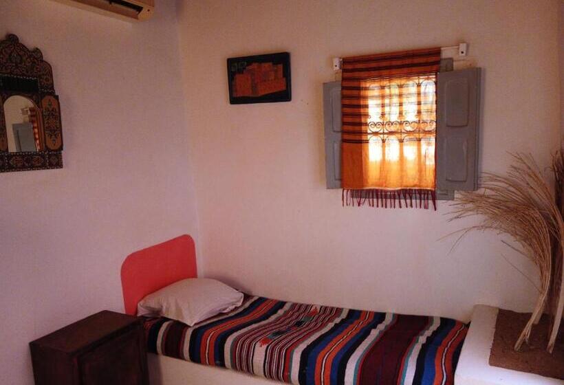 Номер Стандарт, Chambre D Hôte Yamina