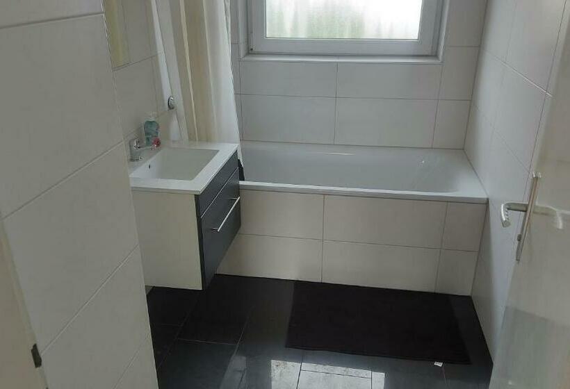 Номер Стандарт Совместная Ванная, Rooms & Apartments Schwäbisch Gmünd
