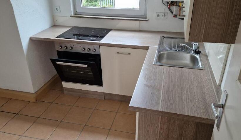 Апартаменты 3 Спальни, Rooms & Apartments Schwäbisch Gmünd
