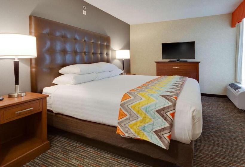 Люкс Deluxe Кровать Кинг, Drury Inn & Suites Columbia Stadium Boulevard