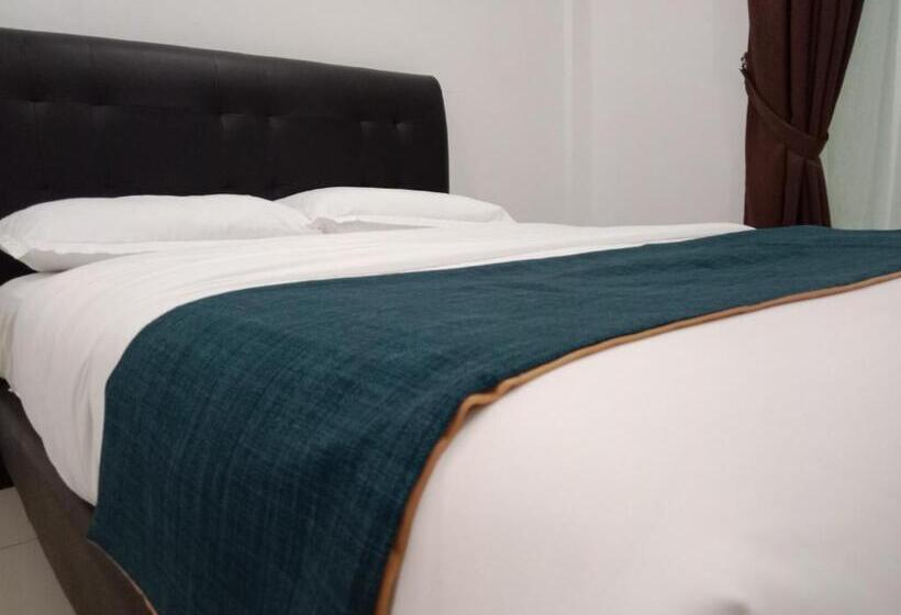 Номер Deluxe, Capital O 90614 Cvia Ummul