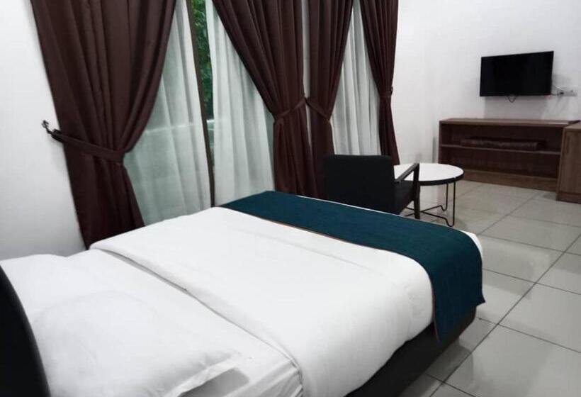Номер Deluxe, Capital O 90614 Cvia Ummul