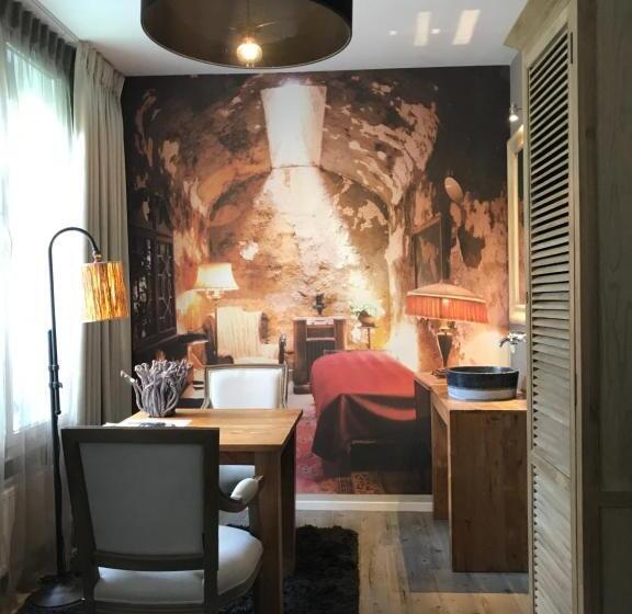 Номер Стандарт, Huis Van Bewaring