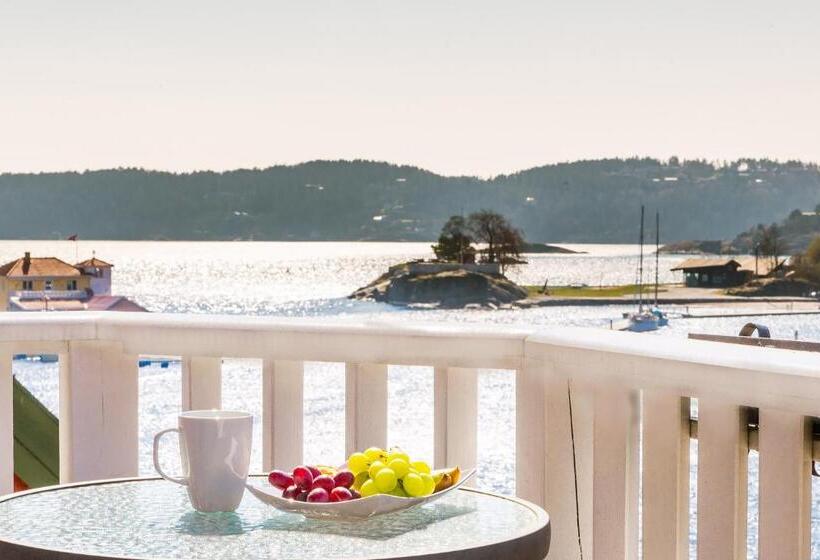 Люкс Superior Вид на Море, Victoria Hotel Kragerø