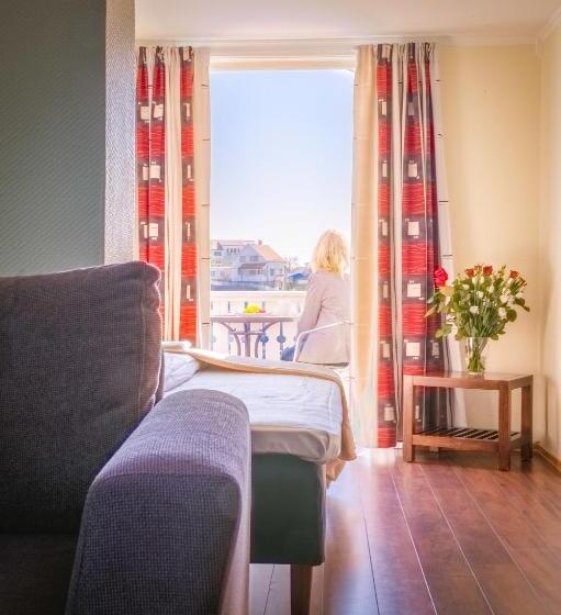 Люкс Superior Вид на Море, Victoria Hotel Kragerø