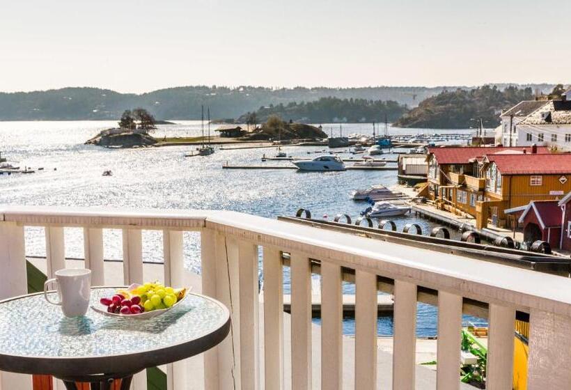 Полулюкс Вид на Море, Victoria Hotel Kragerø
