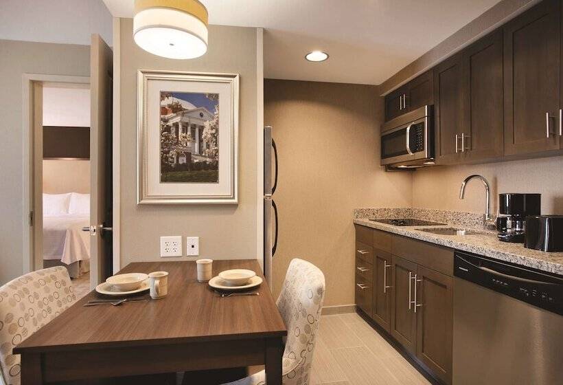 适合残疾人士使用的套间, Homewood Suites By Hilton Charlottesville, Va