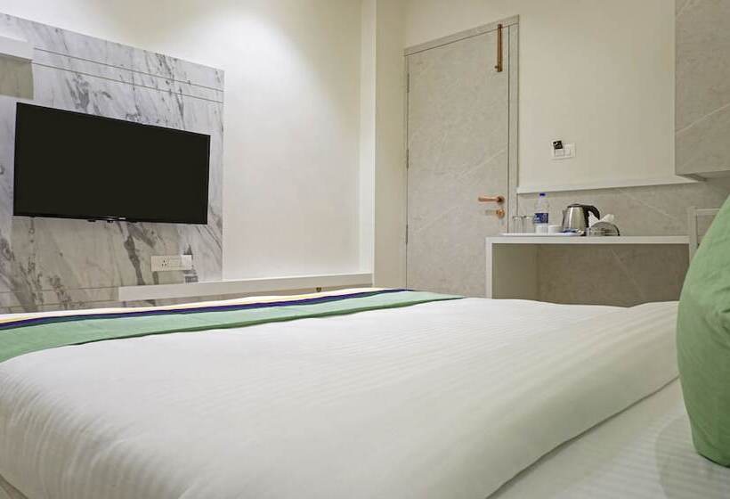 Номер Deluxe, Treebo The Utsav, Nashik