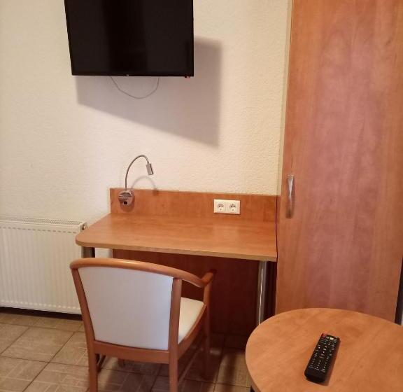 带1个卧室的公寓, An Der Karlstadt