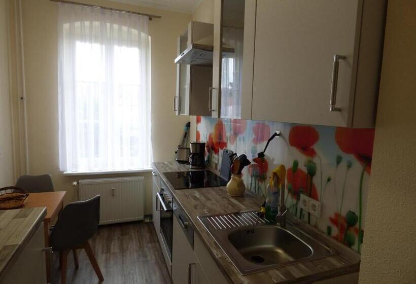Студия Стандарт, Gasthof & Fleischerei Endler