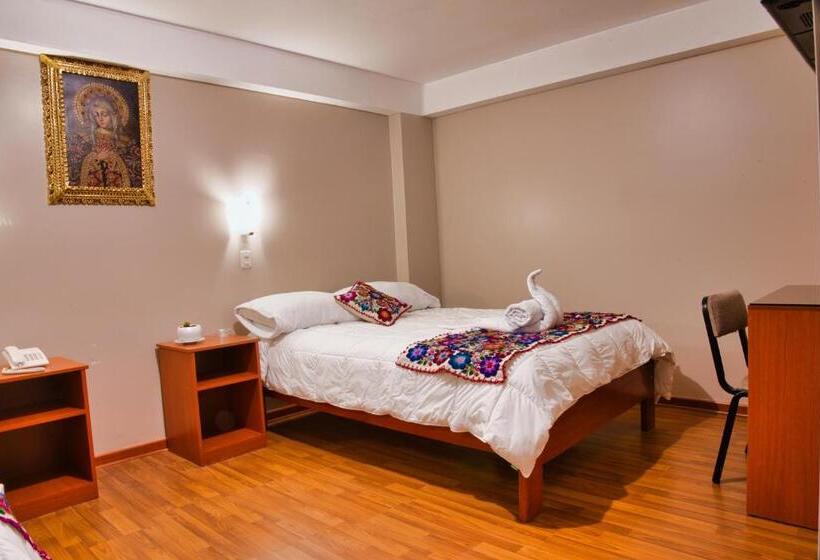 스탠다드 트리플 룸, Rituales Inn   Terminal Terrestre