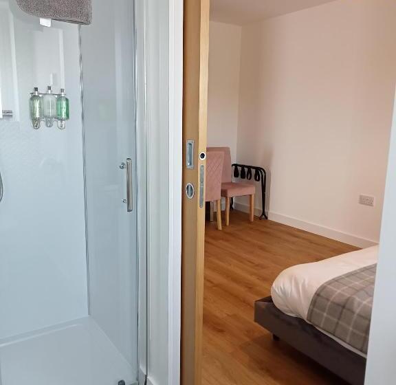 Номер Стандарт, Flotnar Hús   Ensuite Rooms