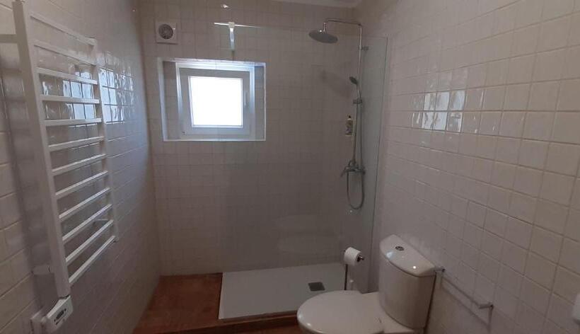 Номер Стандарт Вид на Сад, Aprahouseloule Guesthouse
