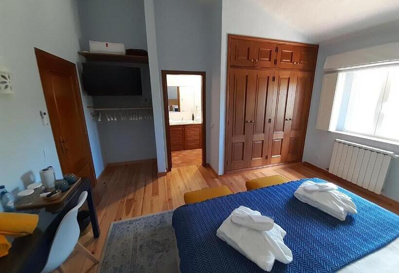 Номер Стандарт Вид на Сад, Aprahouseloule Guesthouse