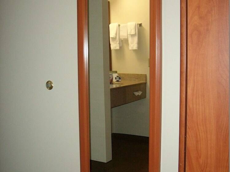 Студия Deluxe, Americinn By Wyndham Thief River Falls