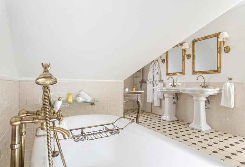 سوییت جونیور, Kokkedal Slot Copenhagen