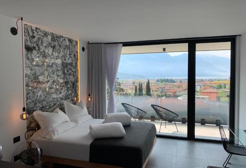 Четырехместный Номер Superior, Visioni Lake View Boutique Rooms & Breakfast   Adults Friendly
