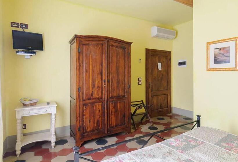 Номер Стандарт, Albergo Da Annita   Room Only