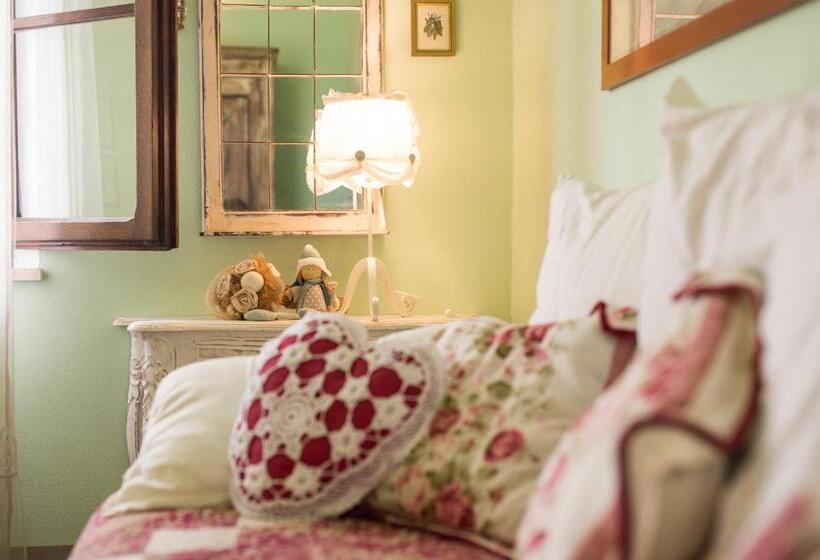 Полулюкс, Albergo Da Annita   Room Only