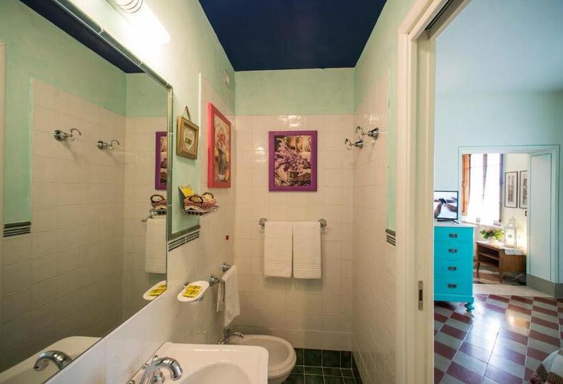 Полулюкс, Albergo Da Annita   Room Only