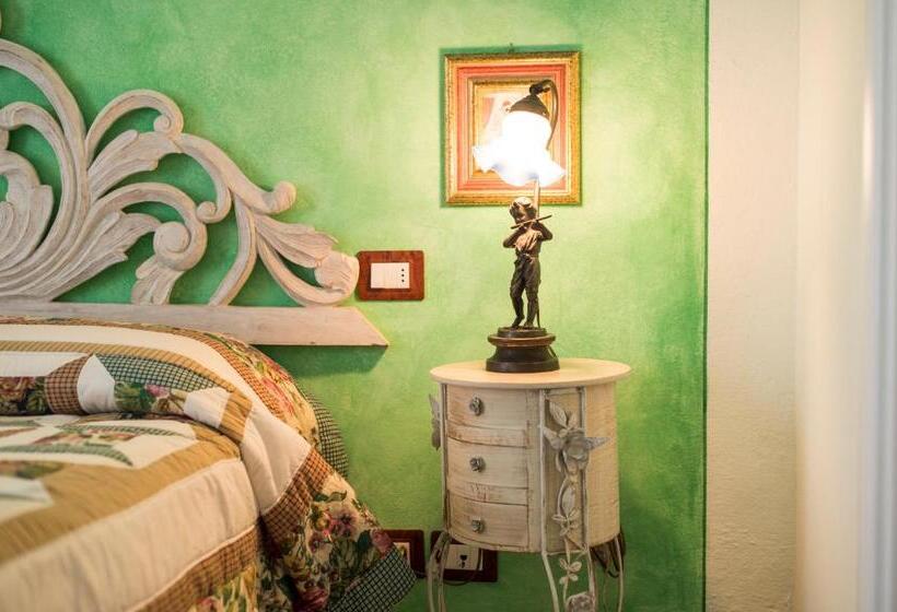 Полулюкс, Albergo Da Annita   Room Only