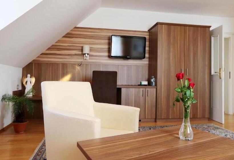 Люкс, Landhotel Moshammer
