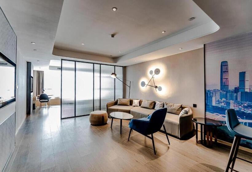 Люкс Повышенной Комфортности, Atour S Hotel Shenzhen Longgang Zhonghaixing