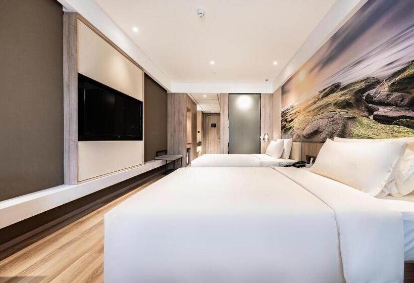 Номер Superior, Atour Hotel Nanning North Lake Railway Station