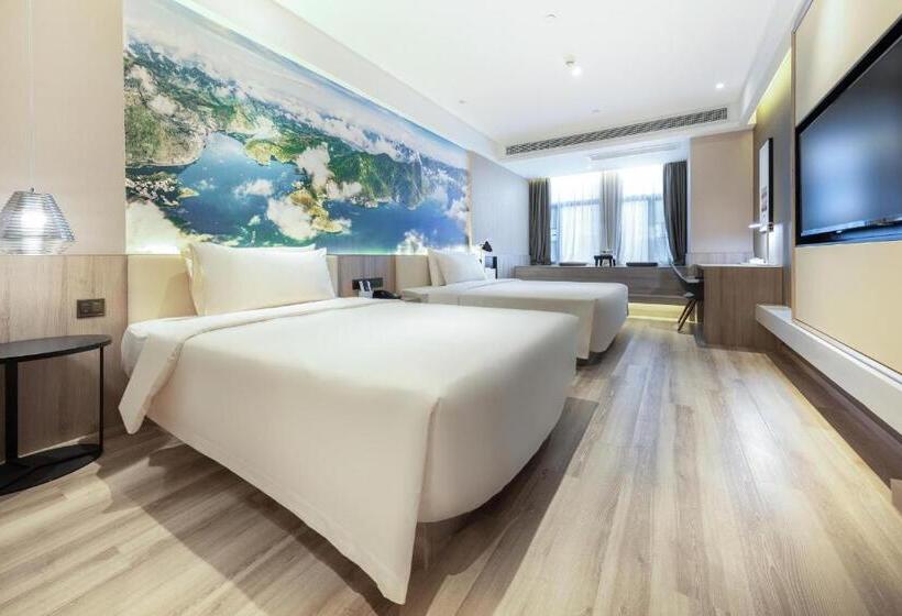 Семейный Номер Deluxe, Atour Hotel Nanning North Lake Railway Station