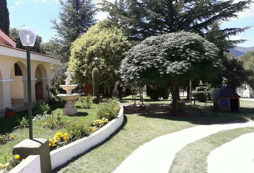 샬레, La Casa De Ana