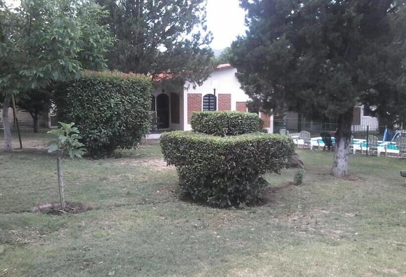 샬레, La Casa De Ana