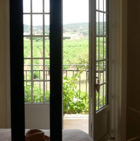 Номер Стандарт с Балконом, Maison D´hôtes Le Mas Des Vignes