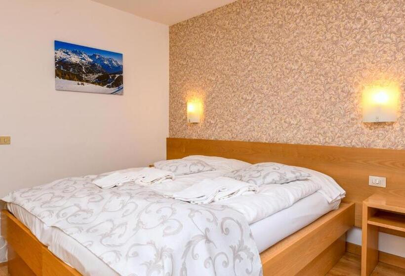 스탠다드 트리플 룸, Bepy Hotel Garni