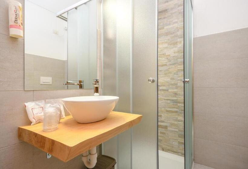 스탠다드 발코니 룸, Bepy Hotel Garni