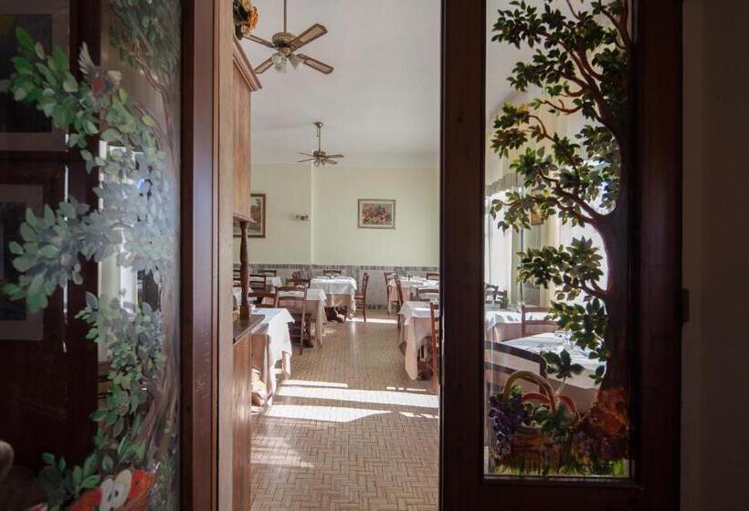 Номер Стандарт, Antica Locanda Luigina