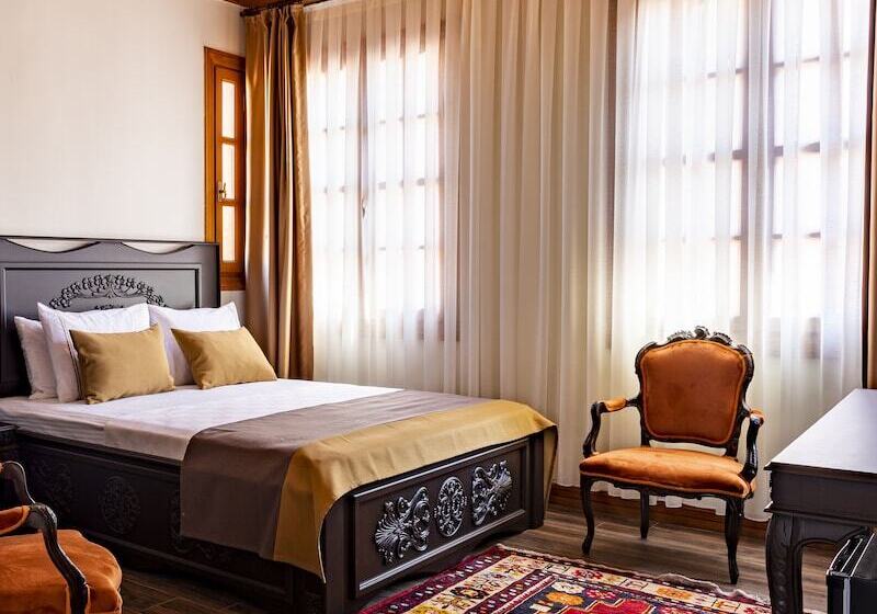 اتاق سوپریور, Woo Town Suites