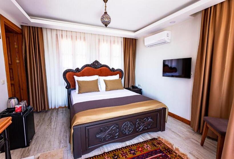 سوییت با چشم‌انداز دریا, Woo Town Suites