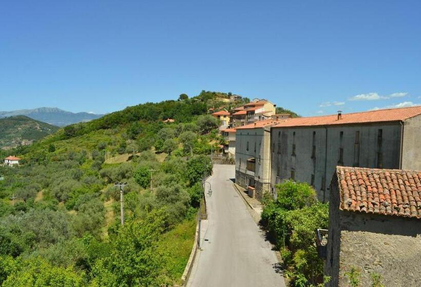 Номер Стандарт с Террасой Вид на Сад, Casa Vacanze Santa Lucia