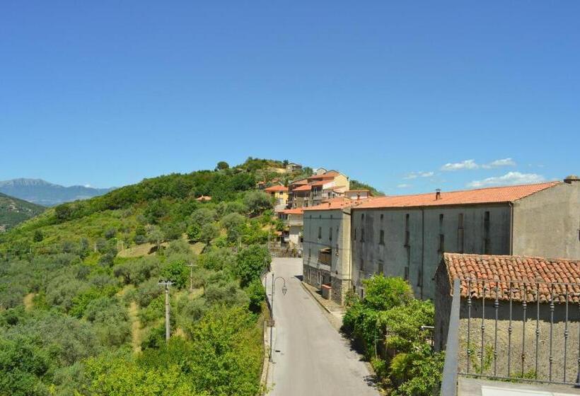 Номер Стандарт с Террасой Вид на Сад, Casa Vacanze Santa Lucia