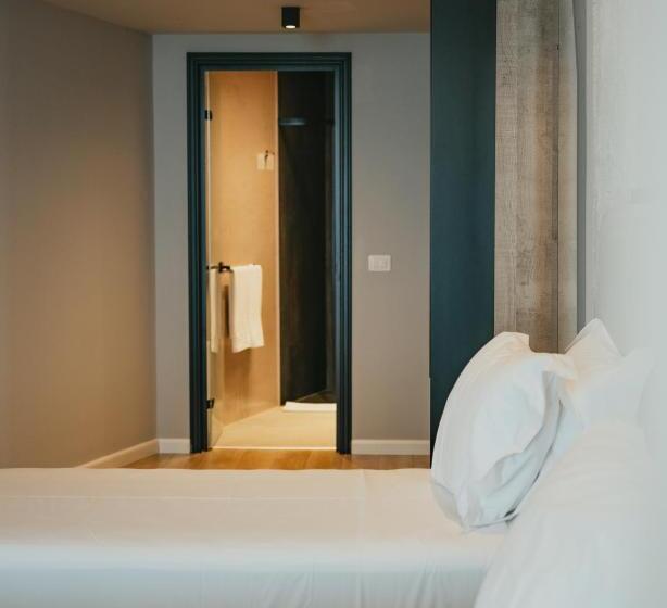 اتاق استاندارد با تخت بزرگ, Amr Hotel Durres