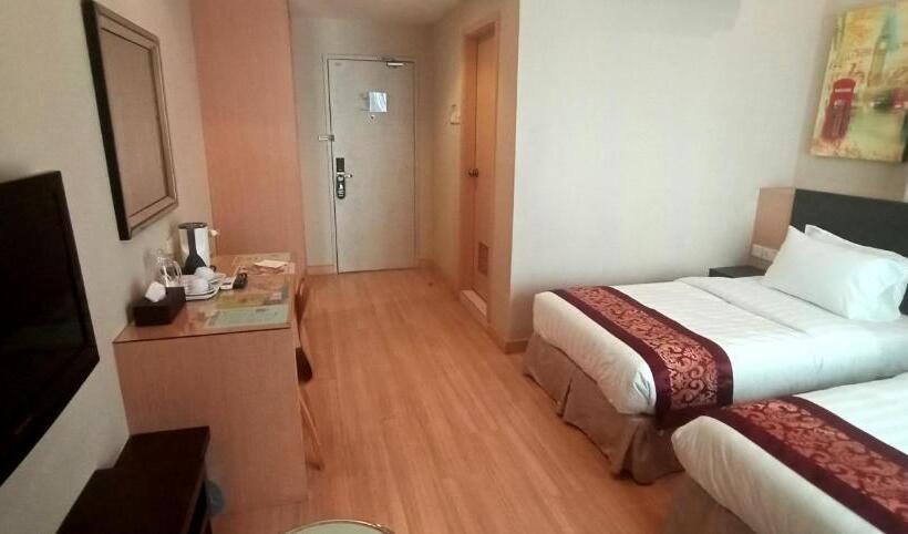 Chambre Deluxe, Ideals Hotel Melaka