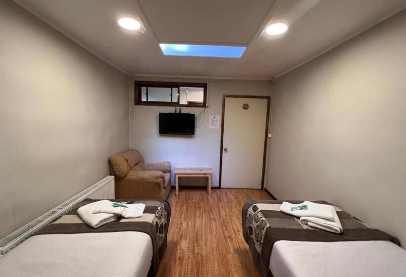 اتاق استاندارد با سرویس بهداشتی مشترک, Hostal Reymer Patagonia