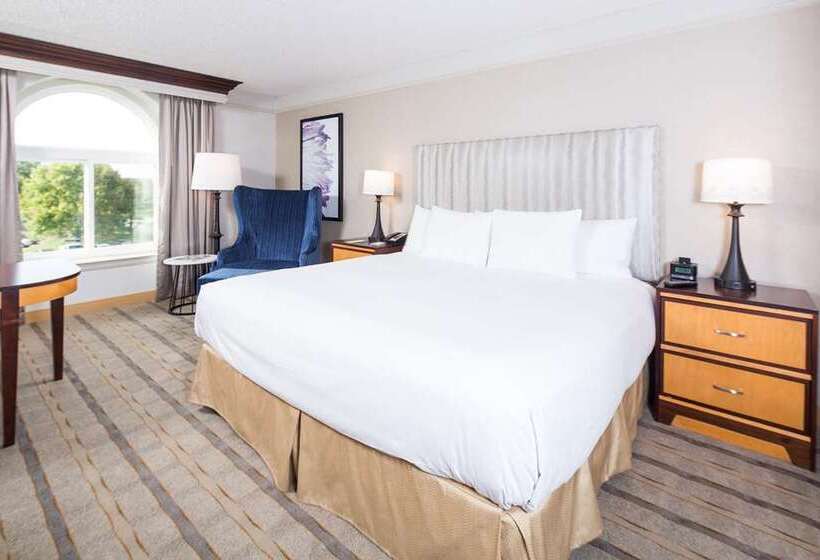 Номер Deluxe, Capitol Plaza Hotel Montpelier Tapestry Collection By Hilton